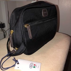 Bric’s shower bag/ ditty bag/ shave case bag